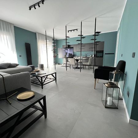 H92 Bari Incantevole Luaran gambar